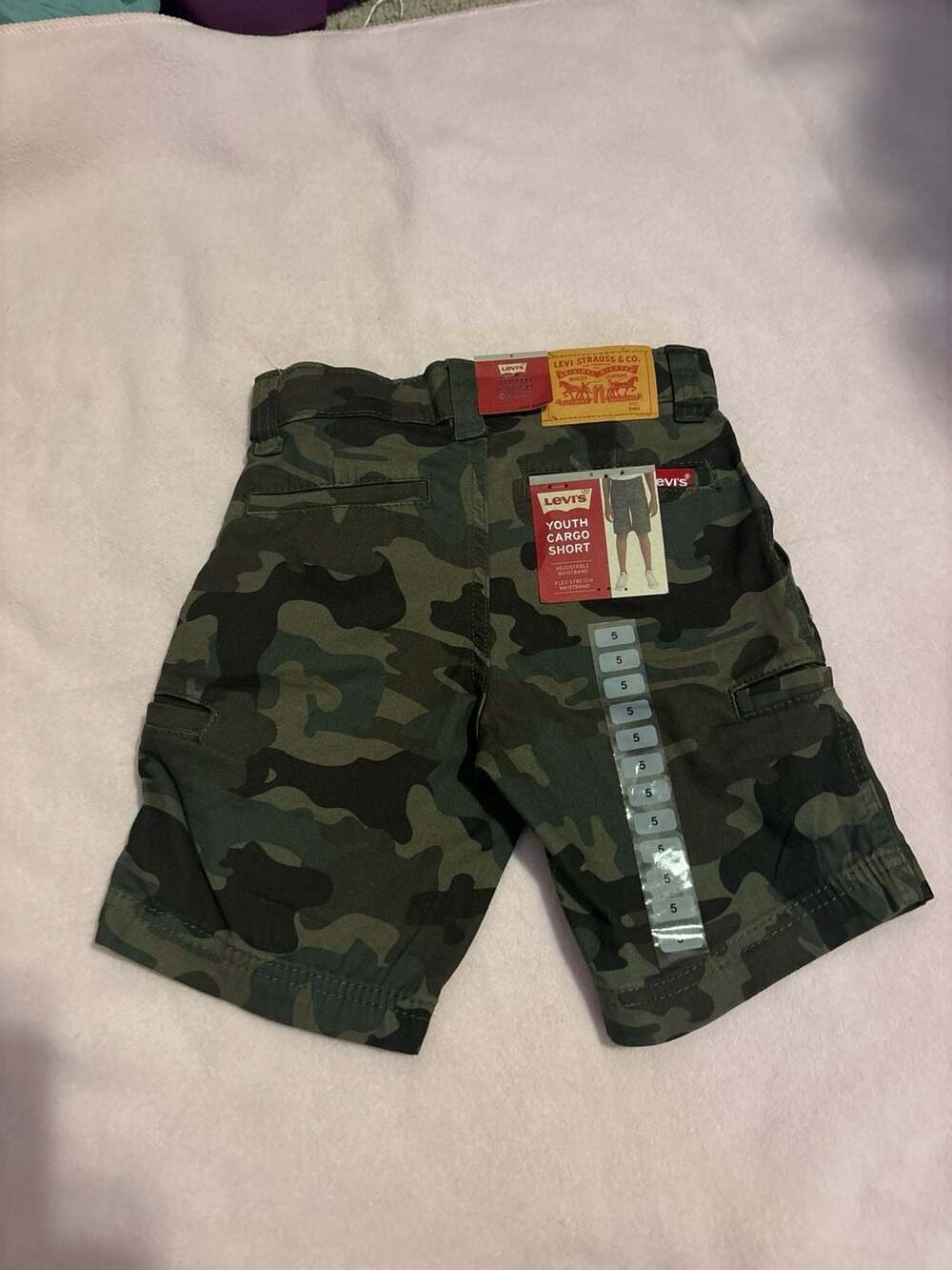Levi's Youth Boy's Camo Cargo Short  Adjustable Waistband Size 5